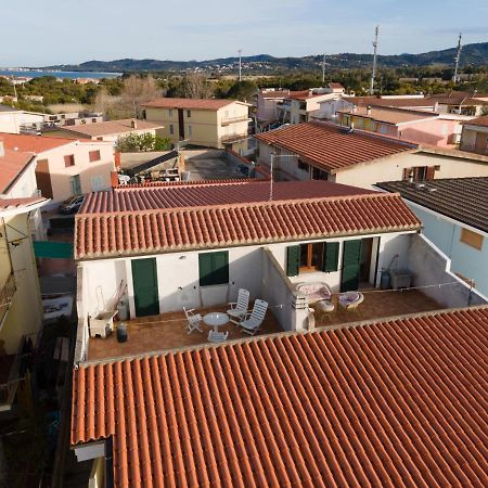 Апартаменты La Casa Di Tonia Ла-Калетта Экстерьер фото