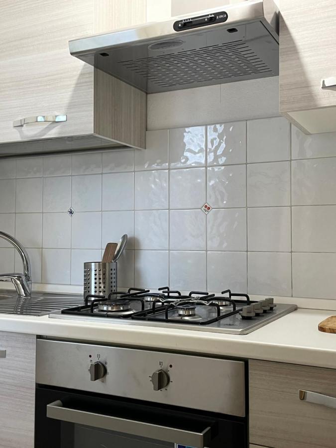 Апартаменты La Casa Di Tonia Ла-Калетта Экстерьер фото